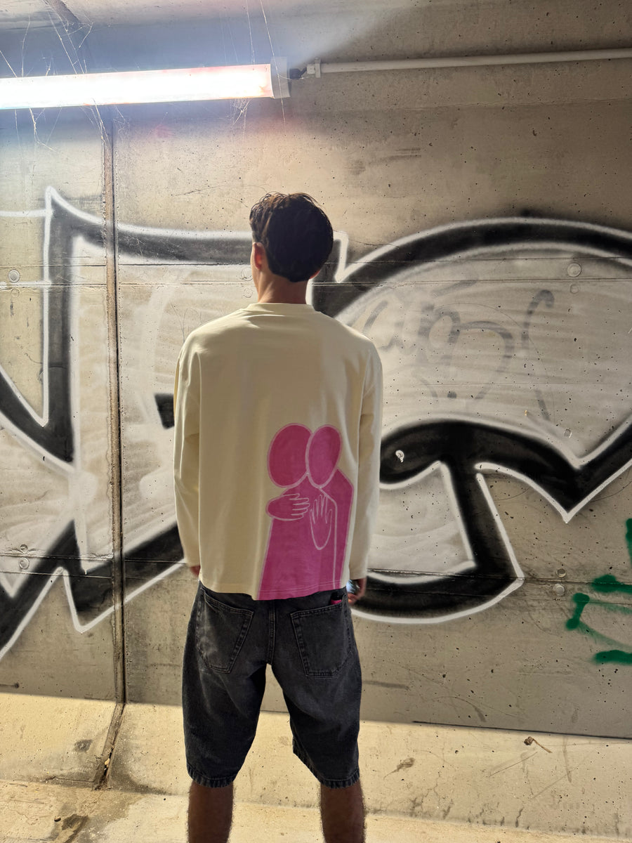 Art Roze Longsleeve White worn by the Timeless community