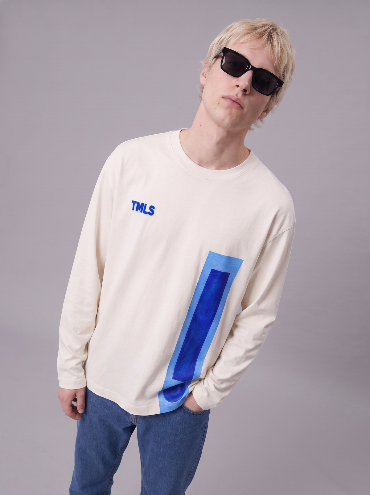 Art broken white Longsleeve Timeless